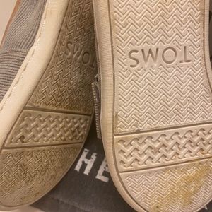 Grey toddler Corduroy toms